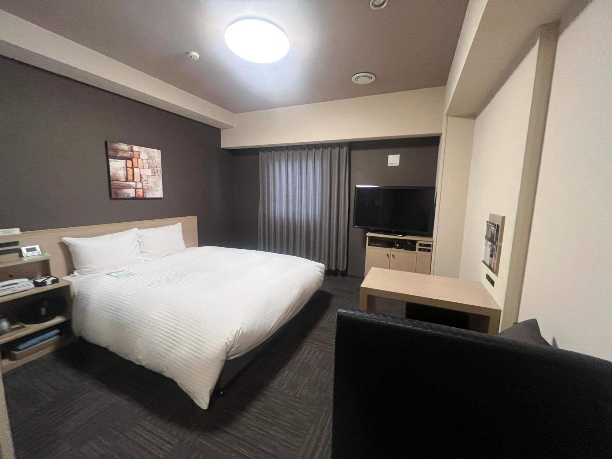 ​Hotel Route-Inn Ube​ Zewnętrze zdjęcie