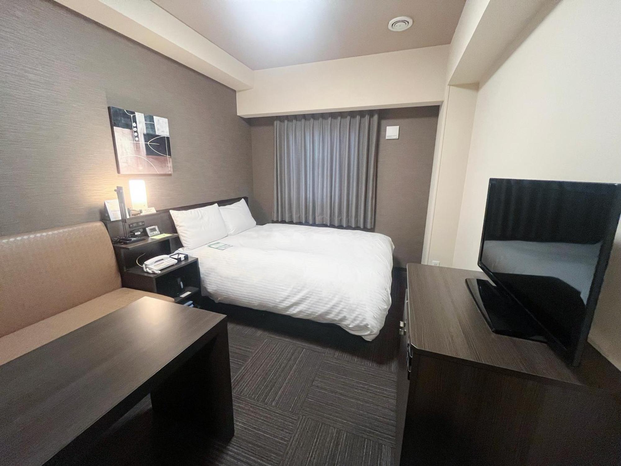 ​Hotel Route-Inn Ube​ Zewnętrze zdjęcie