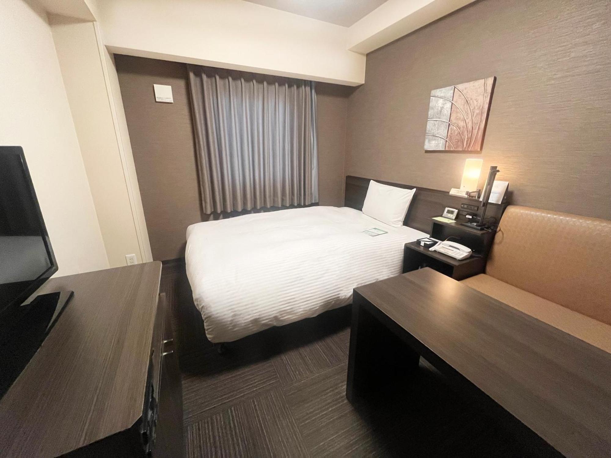 ​Hotel Route-Inn Ube​ Zewnętrze zdjęcie